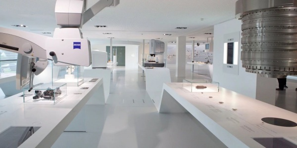 光學(xué)設(shè)備展廳設(shè)計(jì)案例分享 光學(xué)設(shè)備展廳設(shè)計(jì)案例分享