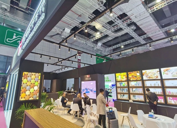 上海餐飲業(yè)展覽會72平方設(shè)計搭建方案 上海餐飲業(yè)展覽會72平方設(shè)計搭建方案