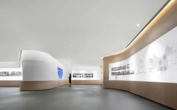 留白美學(xué)讓展廳高級感翻倍的黃金法則 留白美學(xué)讓展廳高級感翻倍的黃金法則
