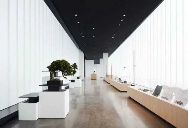 留白美學(xué)讓展廳高級感翻倍的黃金法則 留白美學(xué)讓展廳高級感翻倍的黃金法則