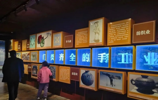 工業(yè)博物館設(shè)計(jì) 工業(yè)博物館設(shè)計(jì)