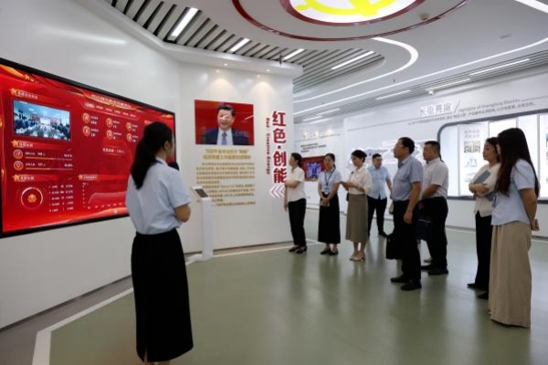 長(zhǎng)江電工集團(tuán)數(shù)字化展廳設(shè)計(jì) 長(zhǎng)江電工集團(tuán)數(shù)字化展廳設(shè)計(jì)